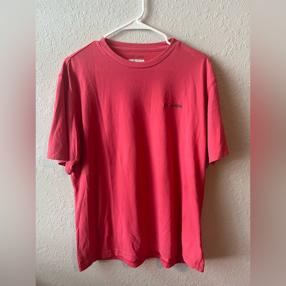 Columbia tee!!